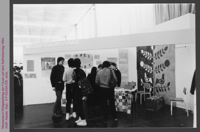 Messestand Weltgebetstag der Frauen, Katholikentag 1984 / Seite 1