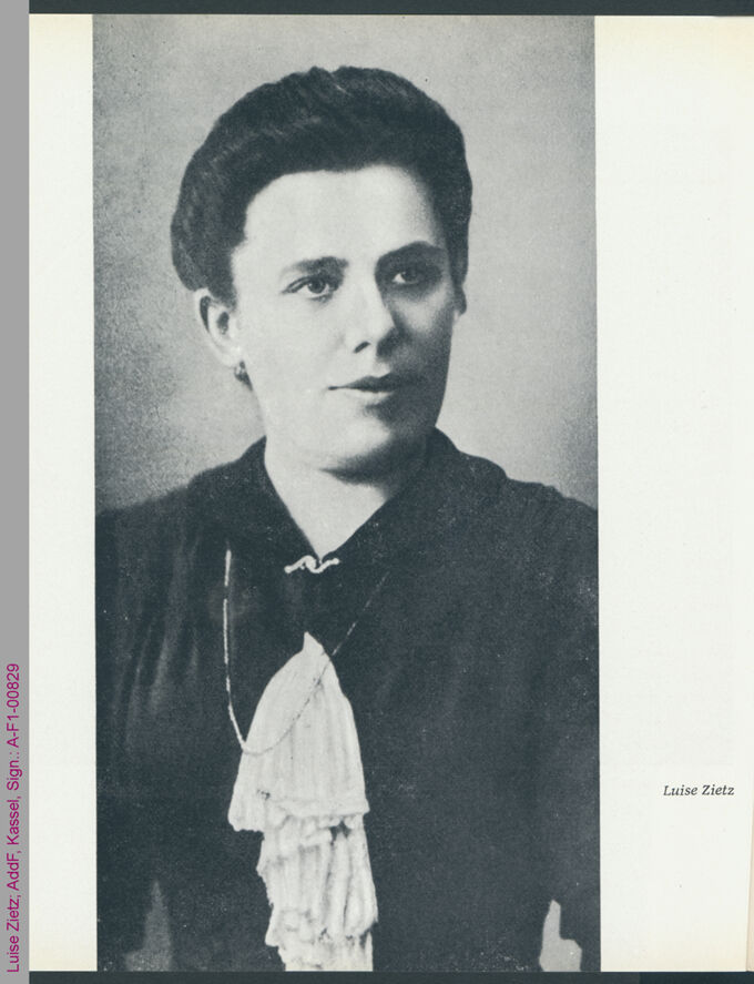 Porträt von Luise Zietz / Seite 1