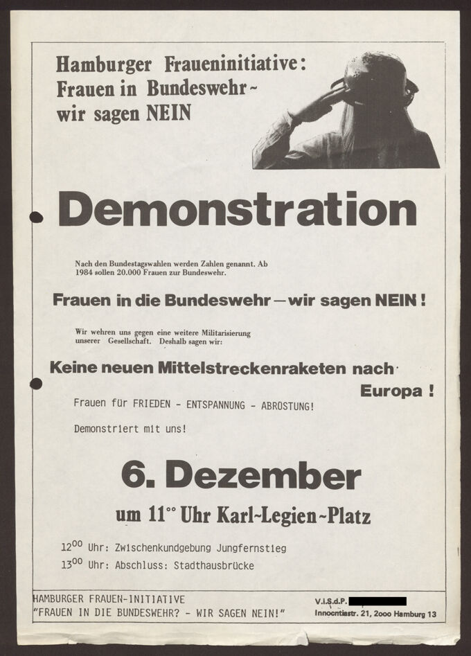 Demonstration Frauen in die Bundeswehr - wir sagen NEIN!