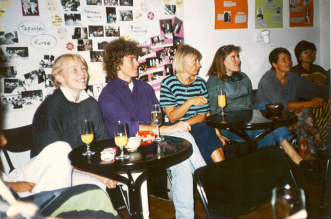 Feministischer Salon / Seite 1